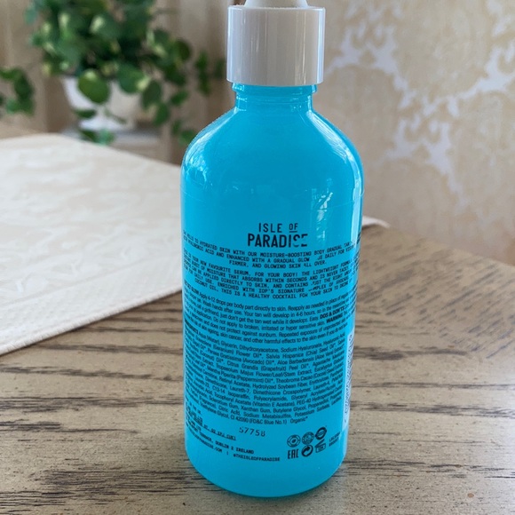 Isle of Paradise Body Hyglo Self Tan Serum - Picture 2 of 2